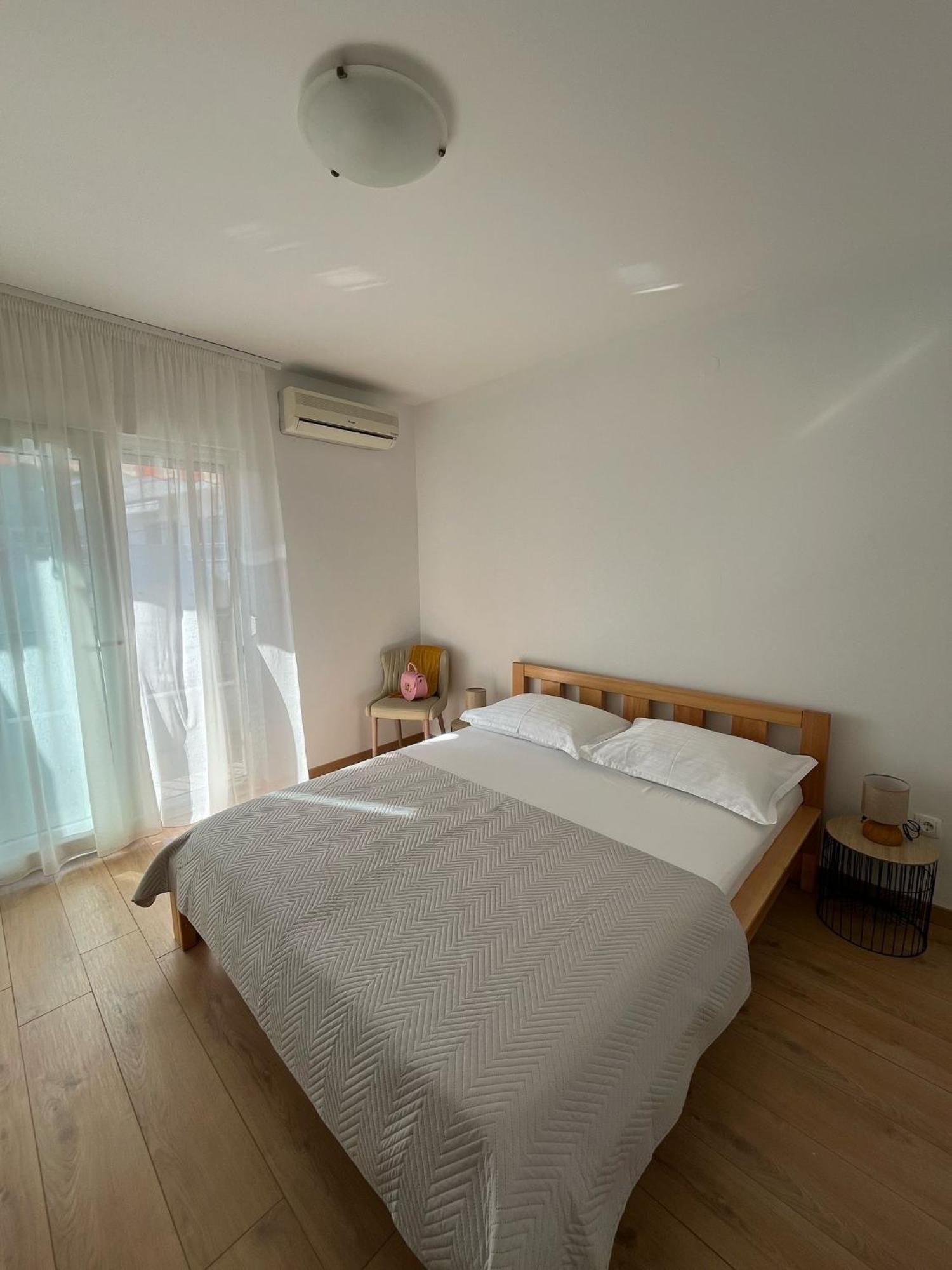 Apartments Zulim Трогир Екстериор снимка