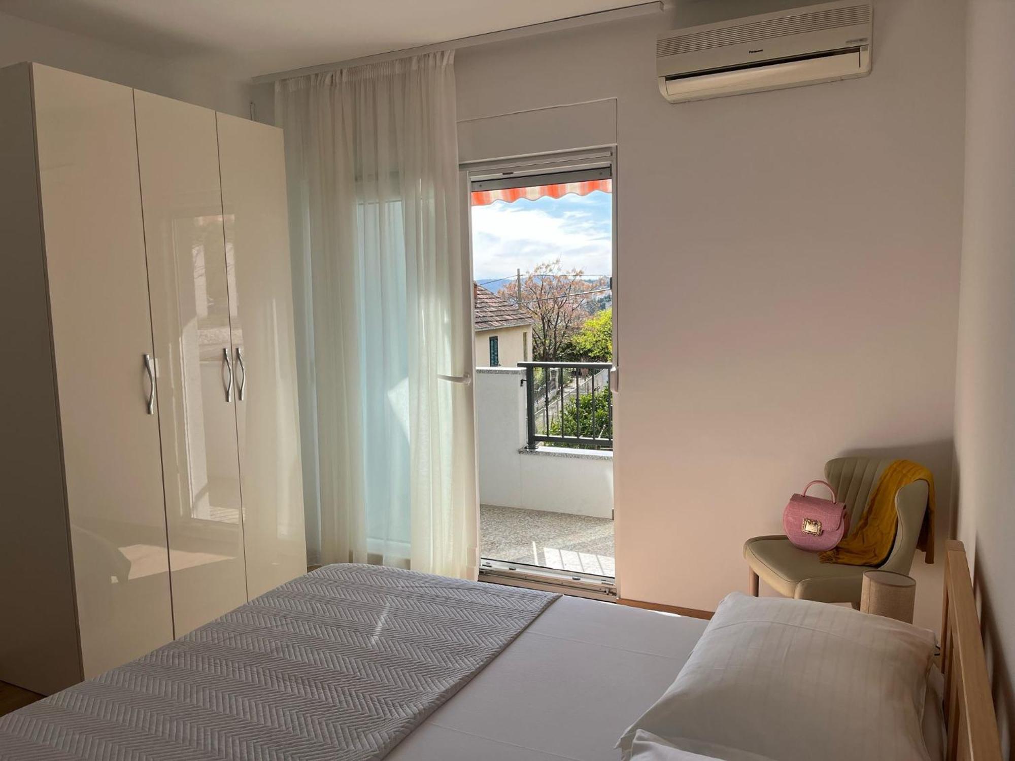 Apartments Zulim Трогир Екстериор снимка