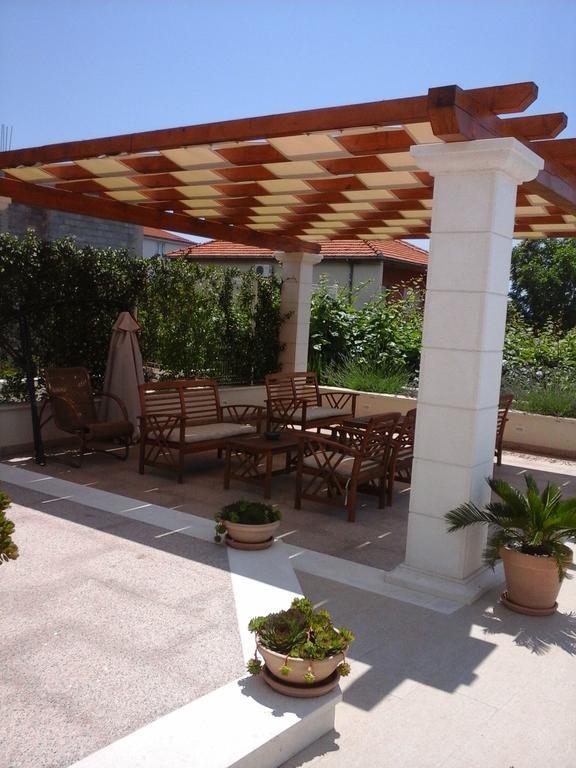Apartments Zulim Трогир Екстериор снимка